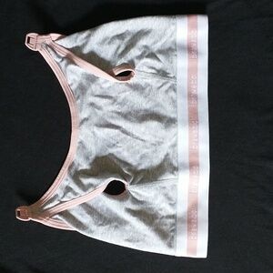 Bravado! Designs Women's Clip and Pump Hands-Free Nursing Bra Accessory
